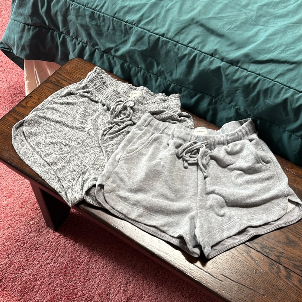 Upwest high rise Heather gray soft shorts x small bundle
